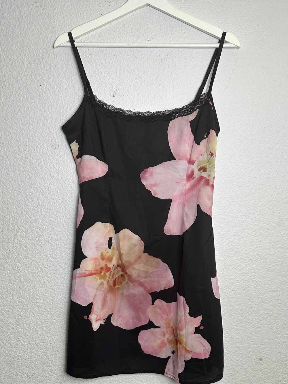 White Fox Black Pink Floral Slip Dress Mini Sleevless Womens Medium